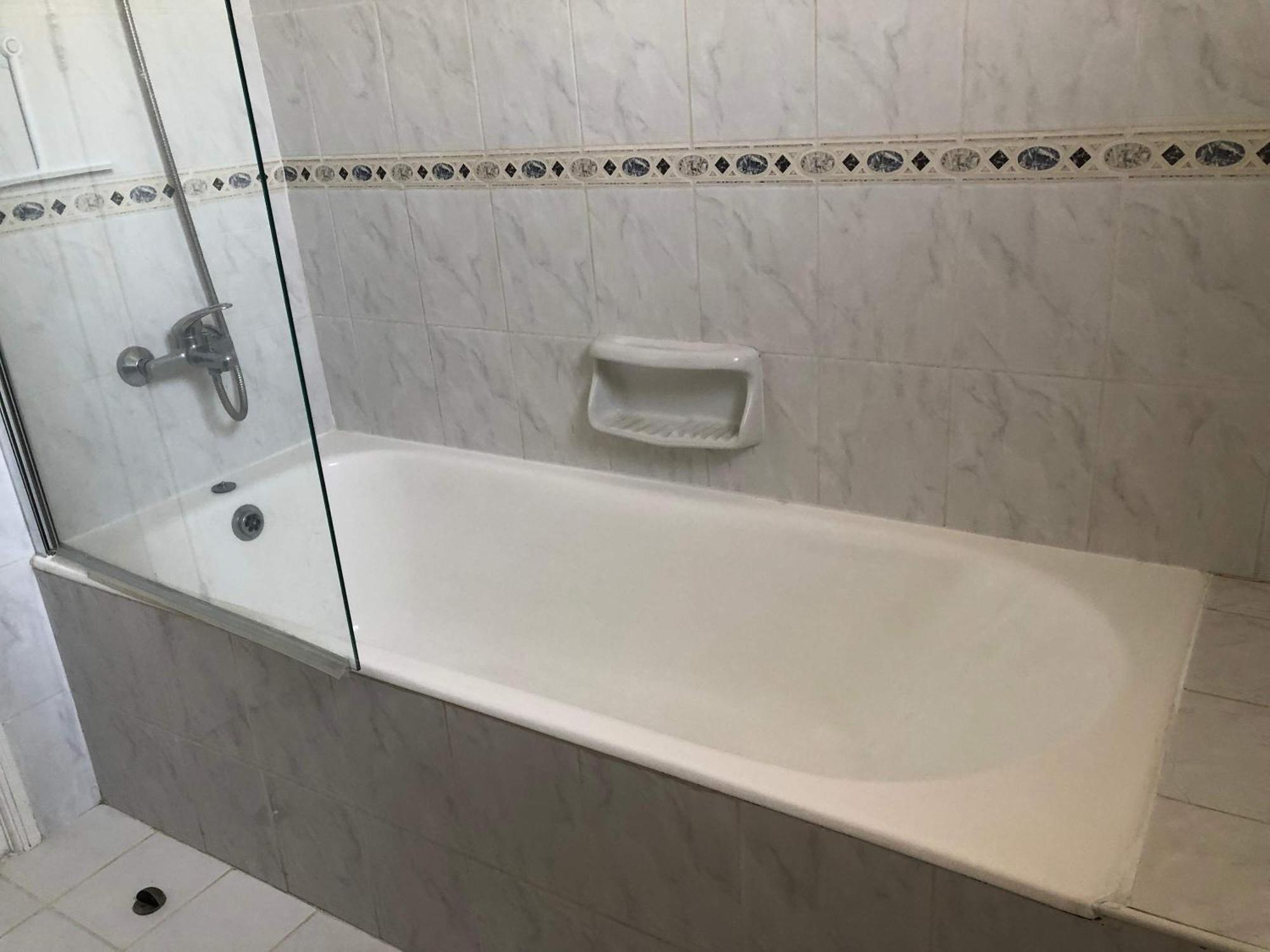 Stylish 3br - Modern Decor Balcony & Pool - Close To The And Amenities Paphos